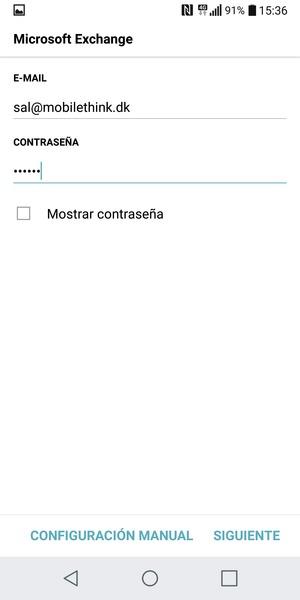 Introduzca su Dirección de correo electrónico y Contraseña. Seleccione CONFIGURACIÓN MANUAL
