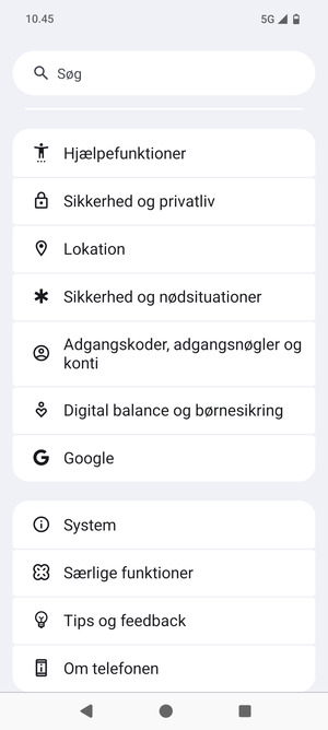 Vend tilbage til menuen Indstillinger og scroll til og vælg Adgangskode, adgangsnøgler og konti