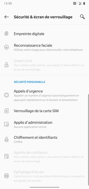 Sélectionnez Verrouillage de la carte SIM