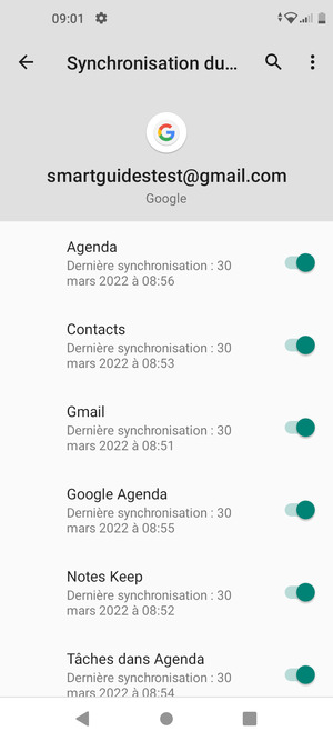 Assurez-vous que Contacts est sélectionné et sélectionnez le bouton du Menu
