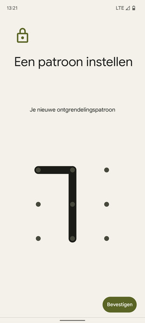 Teken het ontgrendelingspatroon nogmaals en selecteer Bevestigen