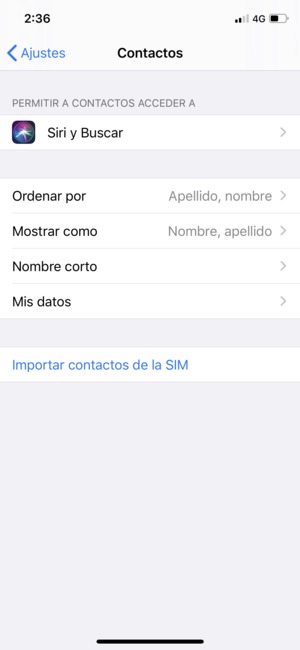Desplácese y seleccione Importar contactos de la SIM