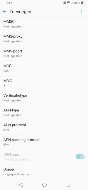 Scroll naar beneden en voer mms-gegevens in