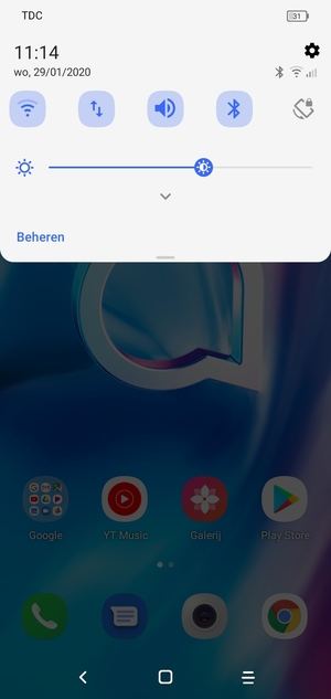 Schuif naar beneden in het bovenste menu opnieuw