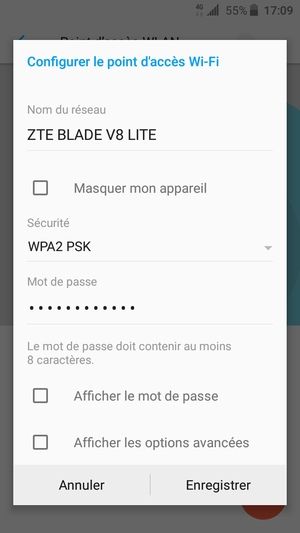 Saisissez un mot de passe de hotspot Wi-Fi d'au moins 8 caractères et sélectionnez Enregistrer