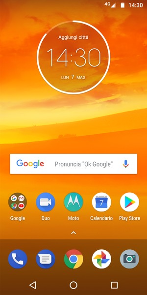 Seleziona il tasto App recenti