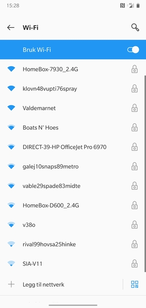 Velg det trådløse nettverket du vil koble til