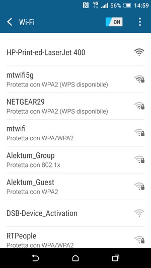 Seleziona la rete wireless a cui desideri connetterti