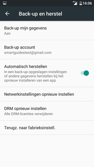 Keer terug naar het Back-up en herstel menu en selecteer Back-up account