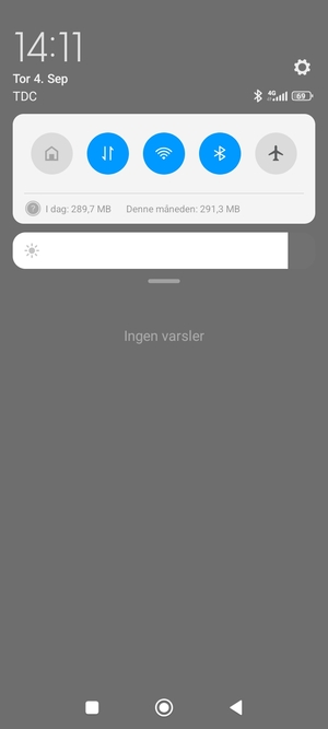 Dra ned toppmenyen igjen