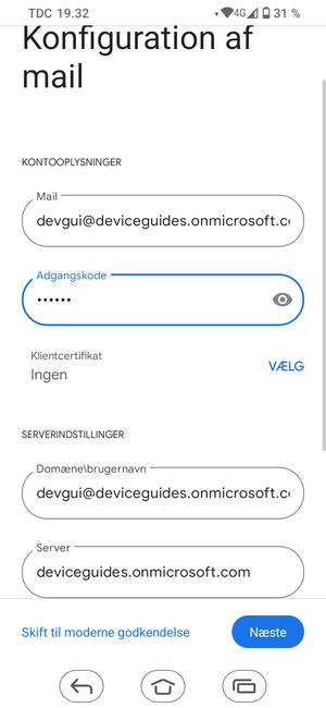 Indtast Brugernavn og Exchange serveradresse. Vælg Næste