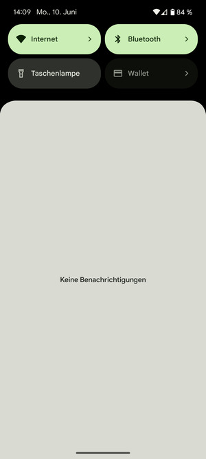 Ziehen Sie erneut das obere Menü nach unten