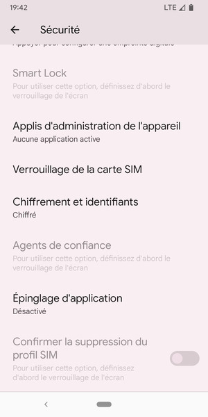Faites défiler et sélectionnez Verrouillage de la carte SIM