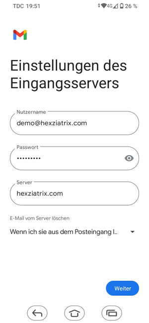 Geben Sie Benutzername und die Server-Adresse für eingehende Post ein. Wählen Sie Weiter
