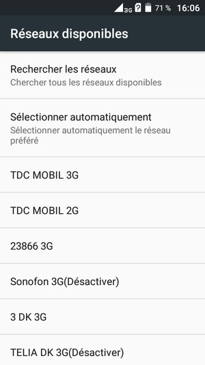 Sélectionnez un opérateur réseau dans la liste