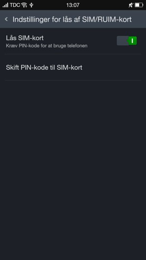 Aktiver Lås SIM-kort og vælg Skift PIN-kode til SIM-kort