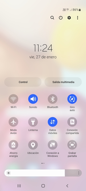 Seleccione Sonido para cambiar el modo de vibración