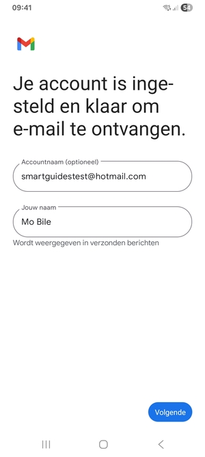 Geef uw account een naam en voer uw naam in. Selecteer Volgende