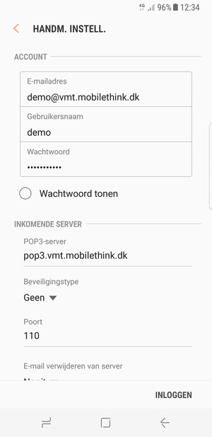 Voer Gebruikersnaam en binnenkomend serveradres in
