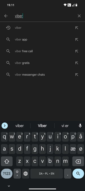 Indtast navnet på appen og vælg Søg