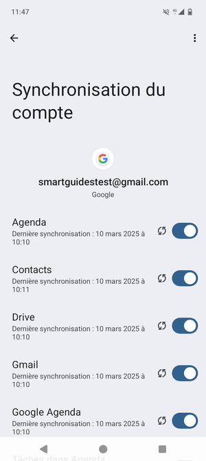 Assurez-vous que Contacts est sélectionné