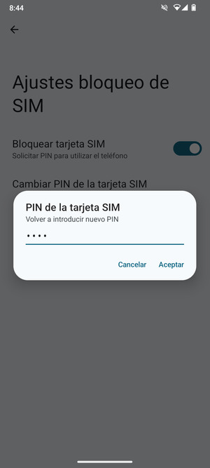 Confirme su nuevo PIN de tarjeta SIM y seleccione Aceptar