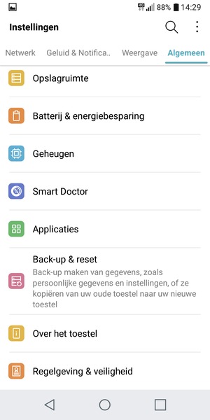Scroll naar en selecteer Over het toestel