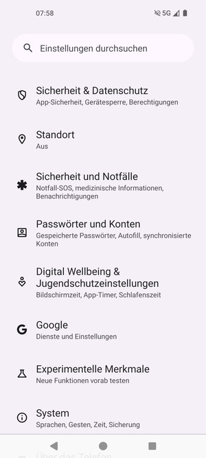 Scrollen Sie und wählen Sie Sicherheit & Datenschutz