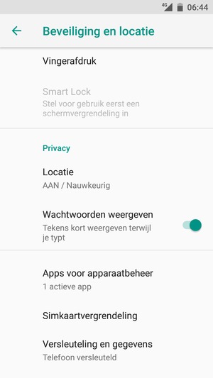 Scroll naar en selecteer Locatie