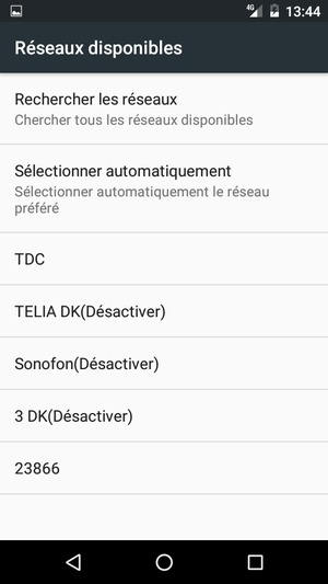 Sélectionnez un opérateur réseau dans la liste