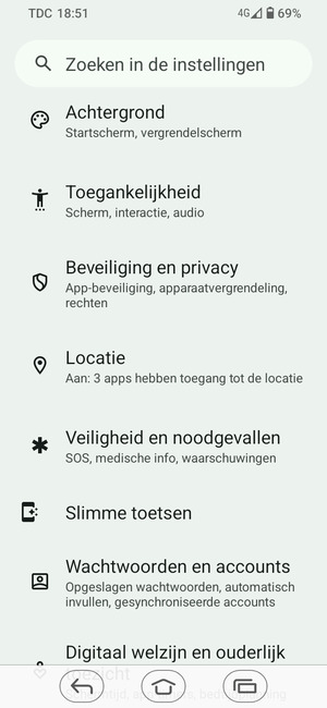 Scroll naar en selecteer Locatie