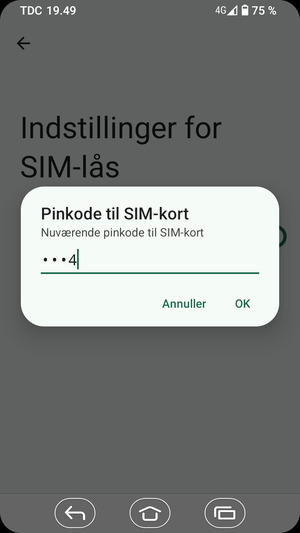 Indtast din Nuværende pinkode til SIM-kort og vælg OK