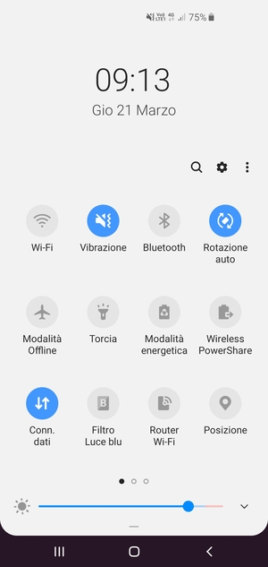 Seleziona Vibrazione per passare alla modalità silenziosa