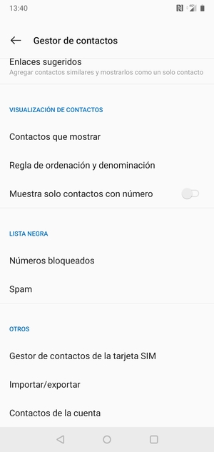 Desplácese y seleccione Gestor de contactos de la tarjeta SIM