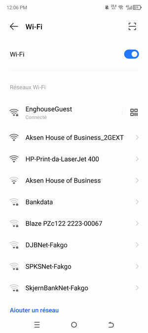 Sélectionnez le réseau sans fil auquel vous souhaitez vous connecter