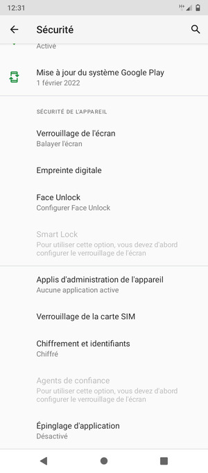 Faites défiler et sélectionnez Verrouillage de la carte SIM