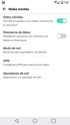 Para cambiar la red en caso de problemas de conectividad, seleccione Operadores de red