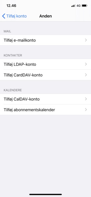 Vælg Tilføj CardDAV-konto