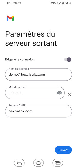 Saisissez l'adresse du serveur sortant et sélectionnez Suivant