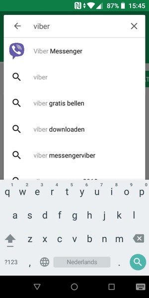 Voer de app-naam in en selecteer Zoeken