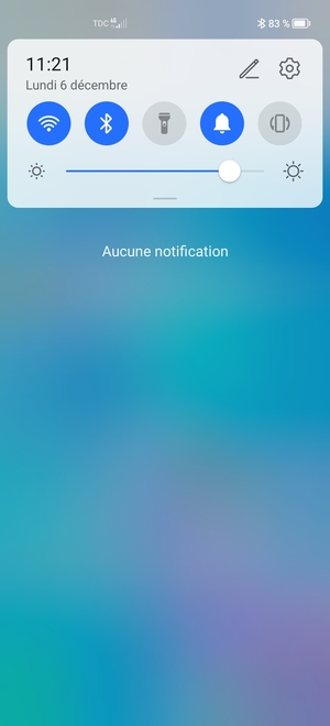 Déroulez à nouveau le menu du haut
