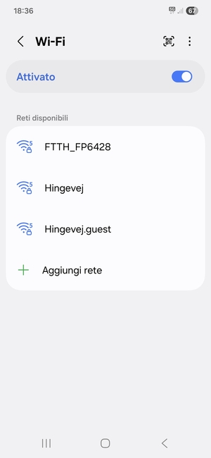 Seleziona la rete wireless a cui desideri connetterti