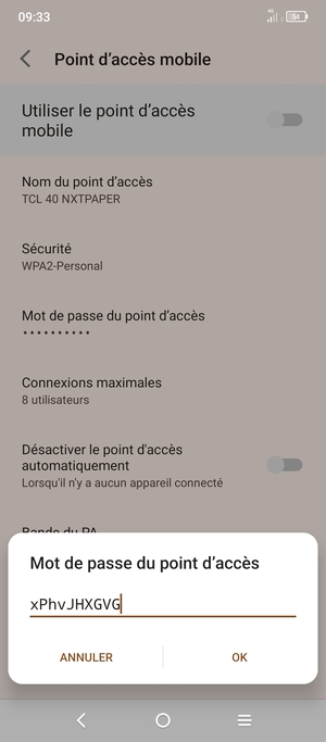 Saisissez un mot de passe de hotspot Wi-Fi d'au moins 8 caractères et sélectionnez OK