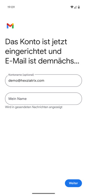 Geben Sie Ihrem Konto einen Namen und geben Sie Ihren Namen ein. Wählen Sie Weiter