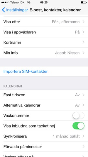 Scrolla till och välj Importera SIM-kontakter