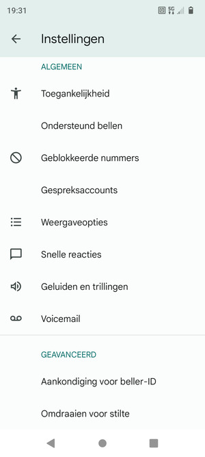 Scroll naar en selecteer Voicemail