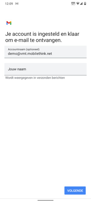 Geef uw account een naam en voer uw naam in. Selecteer VOLGENDE