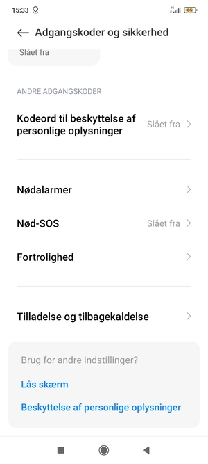 Scroll til og vælg Fortrolighed