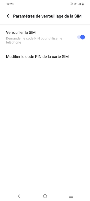 Sélectionnez  Modifier le code PIN de la carte SIM