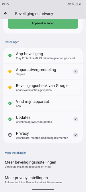Om de pin voor de simkaart te wijzigen, ga naar het Beveiliging en privacy-menu en scroll naar en selecteer Meer beveiligingsinstellingen